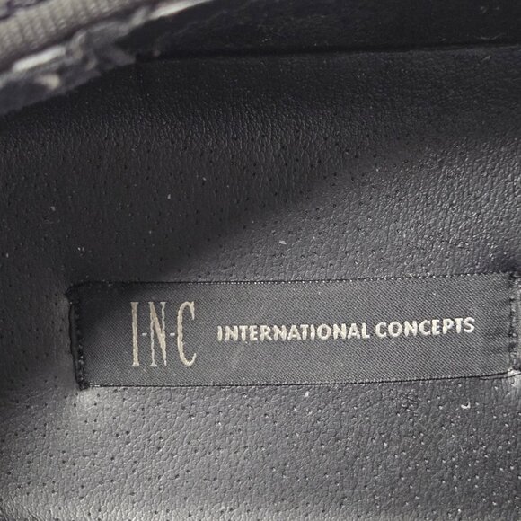 INC Men's Flash Slip-on sneakers 8M Black & White sequins pre-owned - Picture 4 of 6